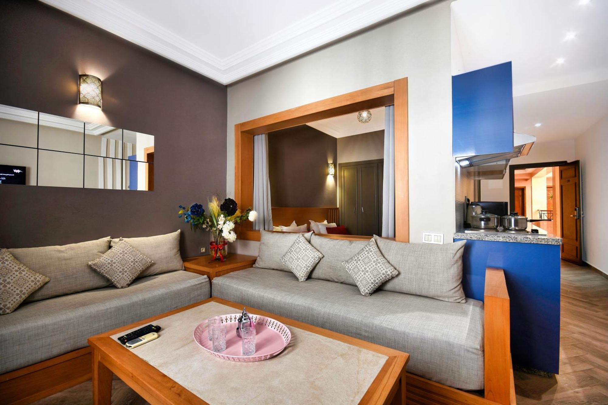 Apartahotel Golden